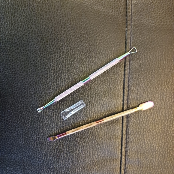 Nail Care Tools for manicure and pedi - Picture 3 of 4